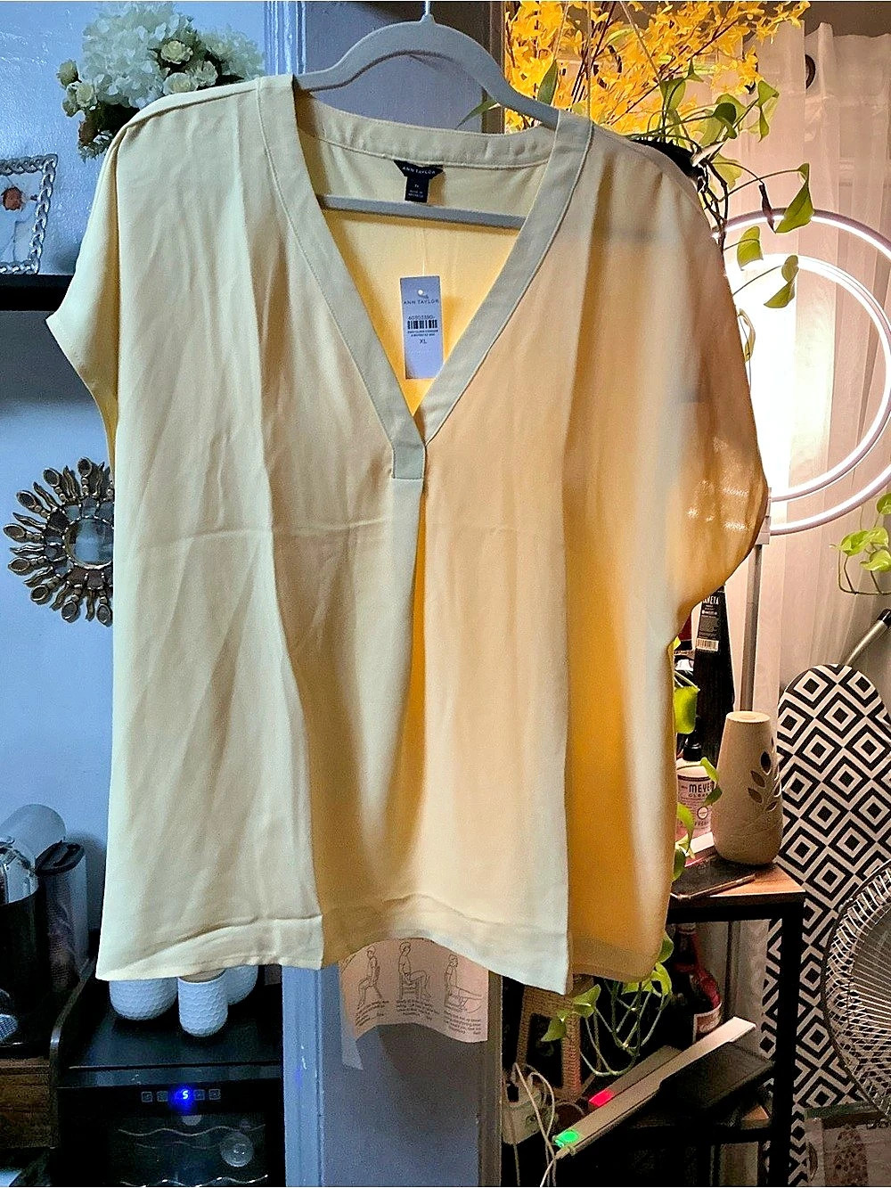 Ann Taylor V-Neck Blouse in Yellow Size XL NWT